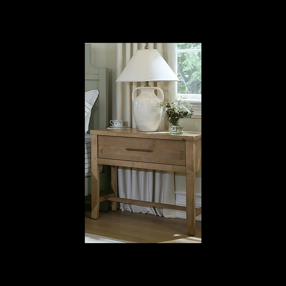 e7bc0f1e989b4ca87354ac1452002f1e Pure Maple Bedside Table - 1 Drawer - 182-228 - Image 1